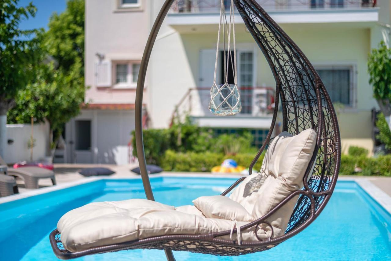 Thiseos Georgia'S Private Paradise Lechaio Exteriör bild